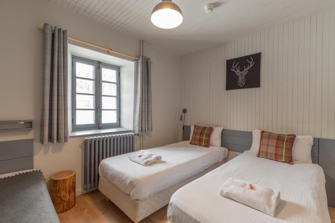 Bed and Breakfast Chalet Les Melezes Тінь Екстер'єр фото